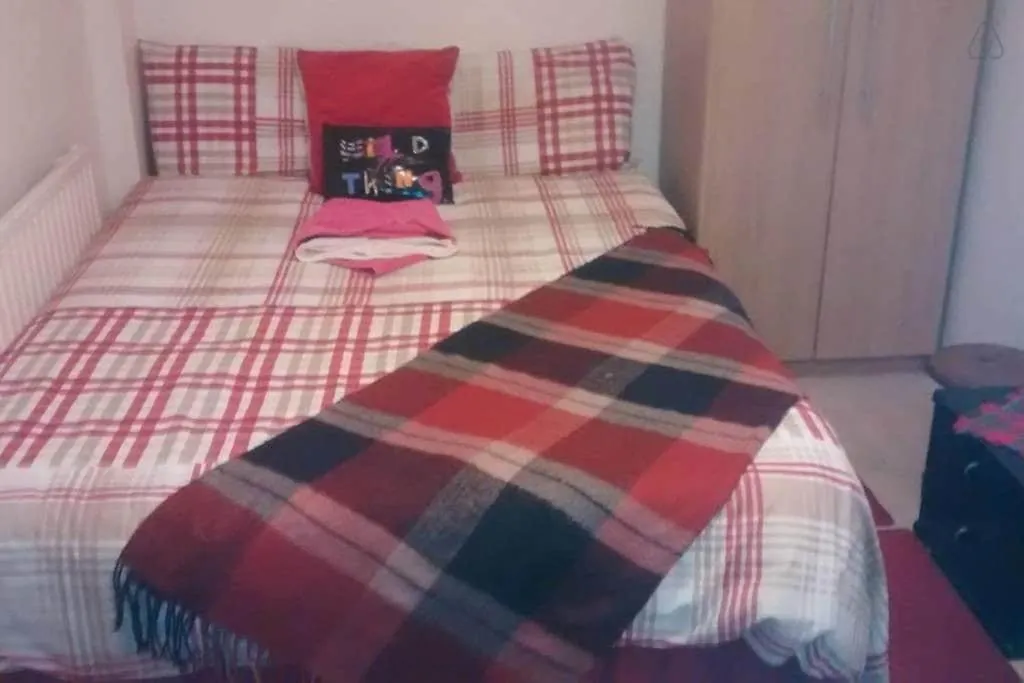 Private Room In Shared House-N 1 Nottingham