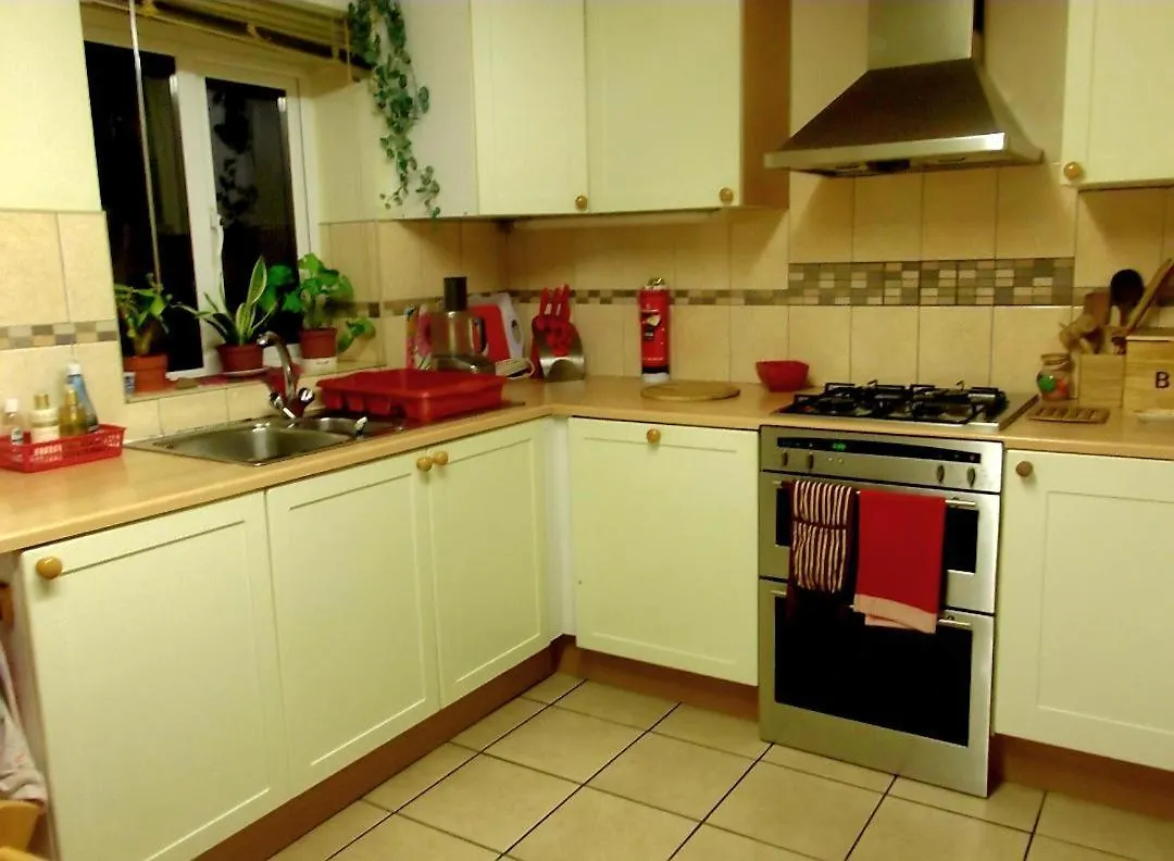 Private Room In Shared House-N 1 Nottingham 0*,  Reino Unido