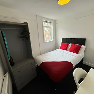  Apartment Modern In Heart Of