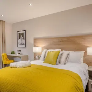 4* Hotel apartamentowy Dwell Living