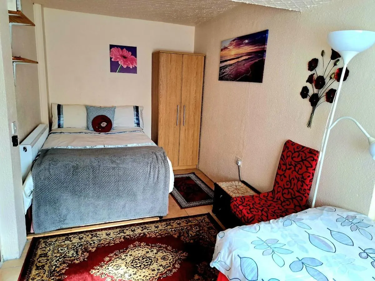 Apartment Private Room In Shared House-N 1 Nottingham